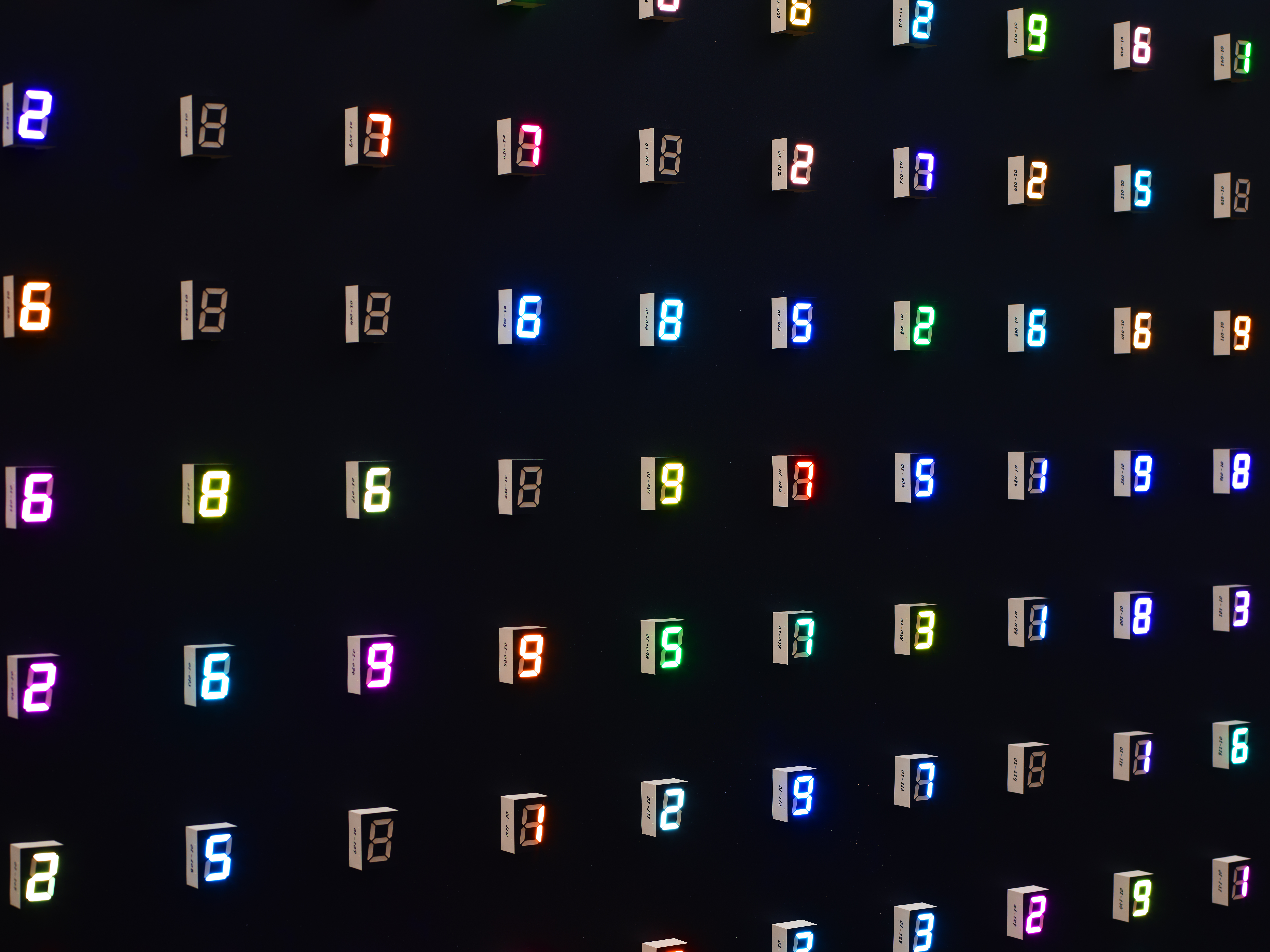 One Hundred Eighty Lives - 01 by Tatsuo Miyajima
