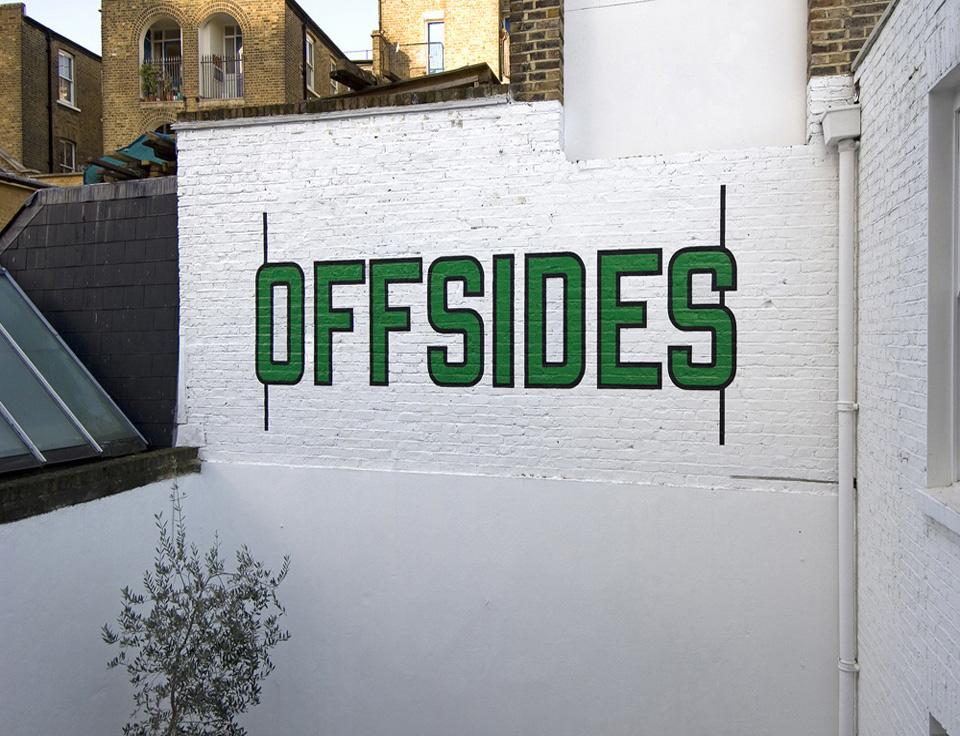 Lawrence Weiner: Offsides
